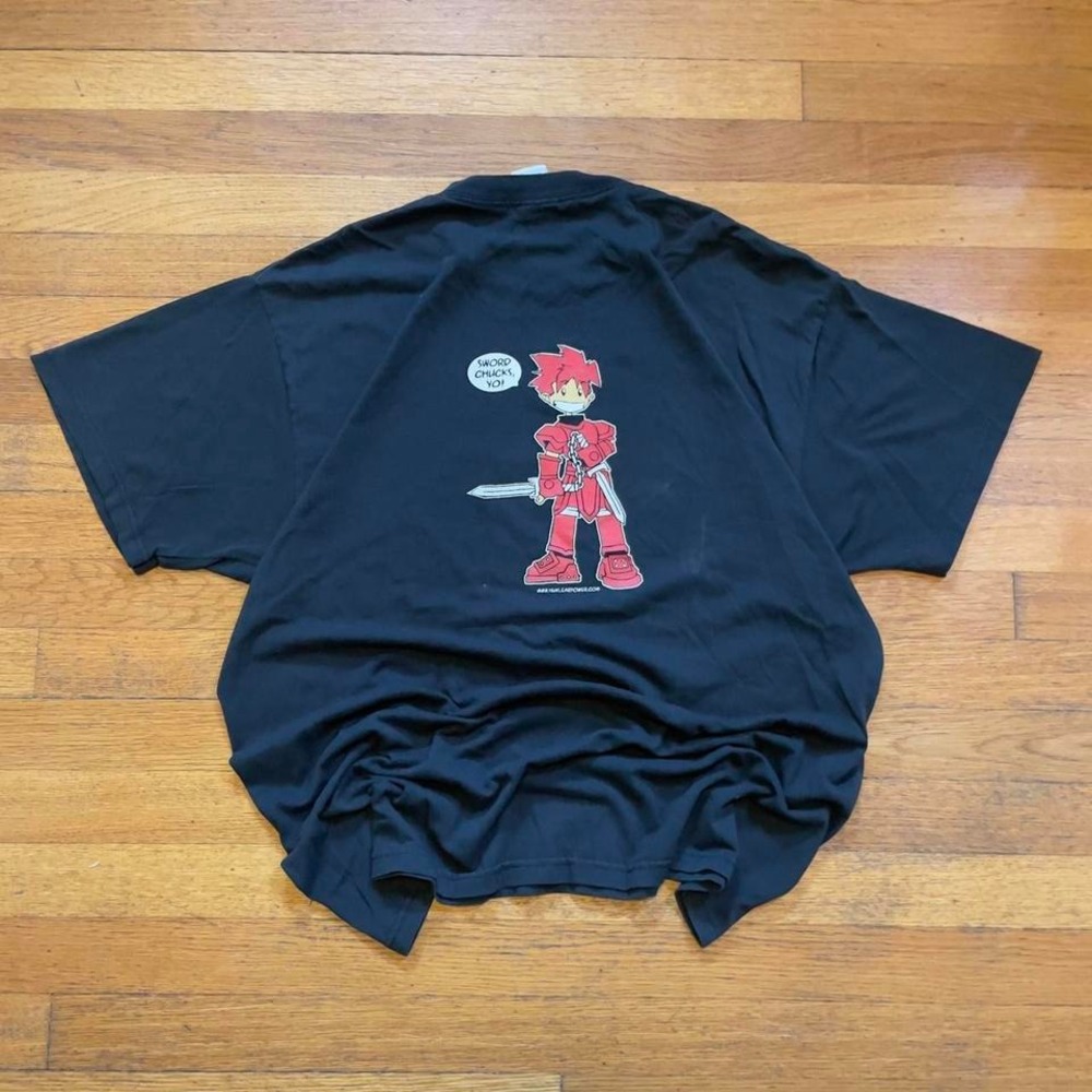 VTG RARE 00s 8 Bit Theater Swordchucks yo online comic Brian Clevinger tshirt XL